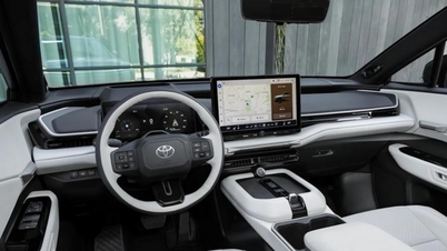 Toyota Highlander EV so găng Hyundai Ioniq 9 và Kia EV9: Thế trận SUV điện 7 chỗ