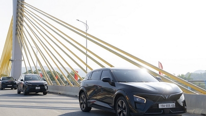 VinFast VF 7: Ένα ηλεκτρικό SUV με τιμή κυκλοφορίας που ξεκινά από 720 εκατομμύρια VND και ανώτερες επιδόσεις.