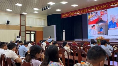 ទីភ្នាក់ងារធានារ៉ាប់រងសង្គមខេត្តដុងណៃ៖ ពង្រឹងកិច្ចខិតខំប្រឹងប្រែងដើម្បីសម្របសម្រួលការឃោសនា និងលើកទឹកចិត្តប្រជាជនឱ្យចូលរួមក្នុងការធានារ៉ាប់រងសង្គម។