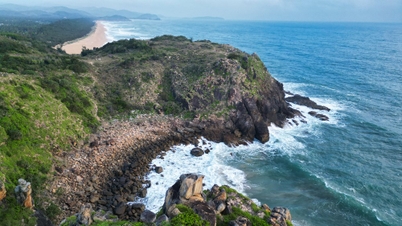 Hang Én – a pristine gem by the Sa Huỳnh sea.