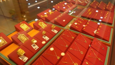 Mise à jour du prix de l'or aujourd'hui, midi, le 3 avril 2026 : cours de l'or SJC, prix de l'or 24 carats 9999, prix des bagues en or, cours mondial de l'or.