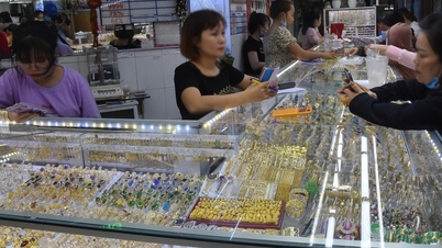 Precios del oro esta tarde, 3 de abril de 2026: precio del oro en SJC, precio del anillo de oro de 9999 y precio mundial del oro.