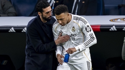 Arbeloa, Şampiyonlar Ligi'ni kazanmak istiyorsa Mbappe'ye sert bir uyarıda bulundu.