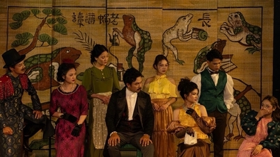 Soumettez la pièce Pygmalion au Festival des écoles de théâtre asiatiques.