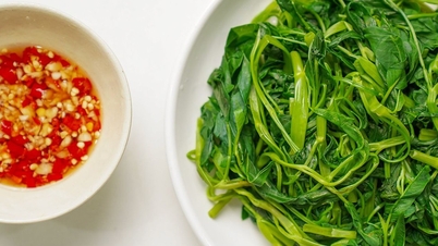 How to eat water spinach to benefit people with liver disease.