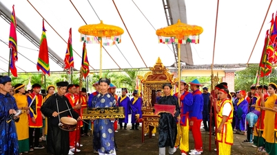 El festival Ky Yen en la aldea de Hoi An se celebra del 24 al 26 de abril.