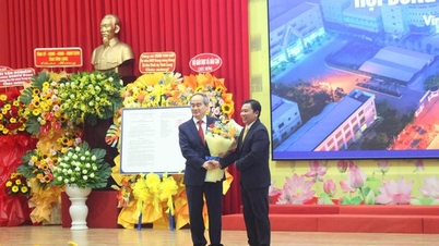 Profesor Nguyen Thien Nhan jest starszym doradcą Rady Strategicznej Uniwersytetu Tra Vinh.