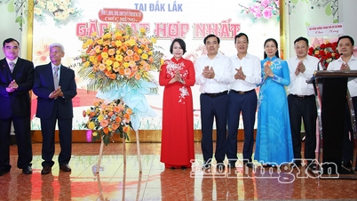 កិច្ចប្រជុំសមាគមស្រុកកំណើតហឹងអៀន ខេត្តដាក់ឡាក់
