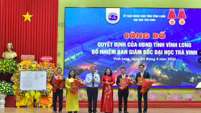 The Tra Vinh University School has been officially transformed into Tra Vinh University.