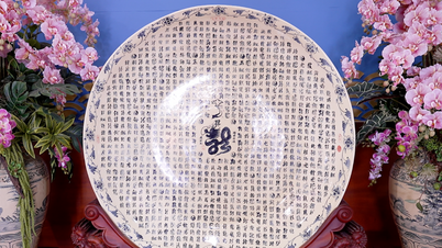 Farfuria ceramică Chu Dau stabilește un record mondial.