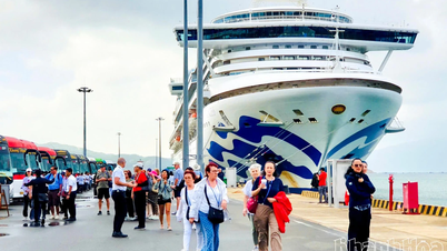 Khanh Hoa Province issues regulations on coordinating the management of travel activities serving international cruise ship tourists.