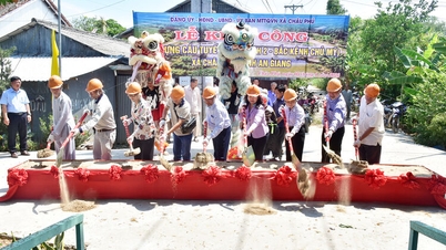 Chau Phu kommune begynner byggingen av Tuyet Hoa-broen.