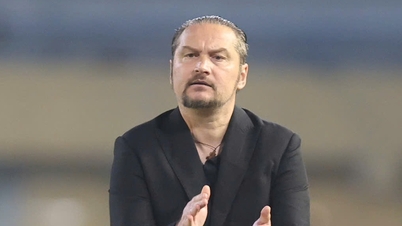Viettel FC, Vinh Stadyumu'nda SLNA ile oynadığı heyecanlı maçta berabere kalarak V-League şampiyonluk umutlarını canlı tuttu.