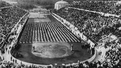 İlk modern Olimpiyat Oyunlarının açılışı