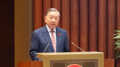 General Secretary To Lam: We must build a modern, unified, stable, feasible, and development-oriented legal system.