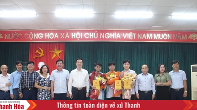 Meeting with students selected for the national team to compete in the 2026 International Olympiads.