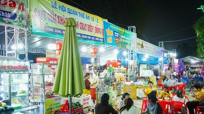 Meningkatkan penyeliaan keselamatan makanan di Festival Quan The Am Ngu Hanh Son 2026.