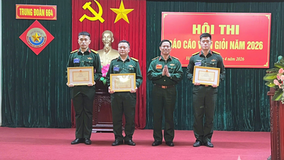 Reporters from Regiment 664 (Department of Petroleum) compete in the competition.