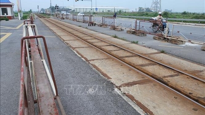 Ninh Binh: A 485B tartományi úton új vasúti átjáró építése várható a forgalom zavartalan áramlásának biztosítása érdekében.