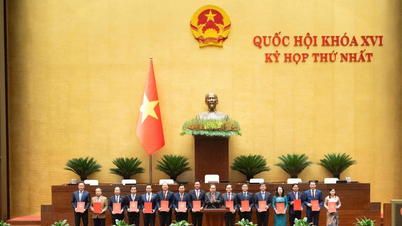 Il signor Chau Ngoc Tuan ricopre la carica di capo della delegazione provinciale di Gia Lai presso la XVI Assemblea Nazionale.