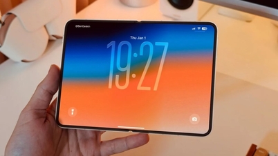 Chystá se Apple uvést na trh skládací iPhone? Jasné signály z dodavatelského řetězce.
