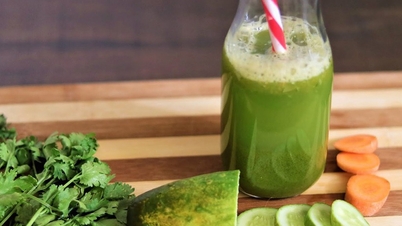 This refreshing drink cools the body, detoxifies the liver, and leaves you feeling full of vitality.