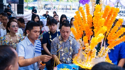 Thanh Hoa i Da Nang świętują Nowy Rok Bunpimay dla laotańskich studentów.