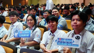 Discover the AI ​​programming playground for high school and university students.