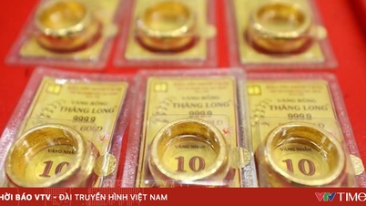 Giá vàng giảm 600.000 đồng/lượng