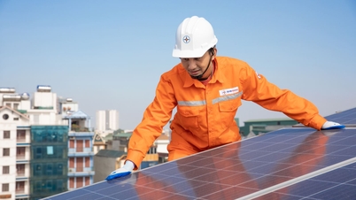 EVNHANOI implements urgent solutions to enhance electricity saving.