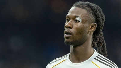 Átigazolási hírek április 7-én: Az MU leigazolta Camavingát, a PSG megvette De Jongot.