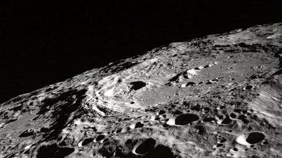 Russland beschleunigt Pläne zur Entsendung eines Atomkraftwerks zum Mond.