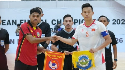 L'équipe vietnamienne de futsal s'impose 7-1, ouvrant la voie aux demi-finales d'Asie du Sud-Est.