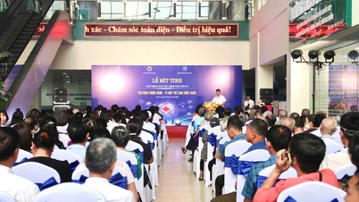 Lao Cai organizes a rally to respond to the National Health Day 2026.