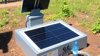 The device uses sunlight to sterilize drinking water in less than an hour.