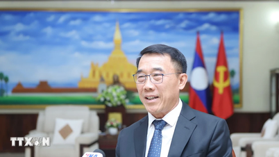 Le Parti et l'État laotiens apprécient grandement la visite du Comité permanent du Comité central du Parti vietnamien.