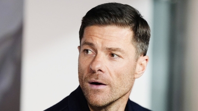 Xabi Alonso is bereid om zowel Manchester City als Liverpool te trainen.