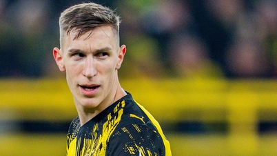 Berita transfer 8 April: MU menyelesaikan kesepakatan untuk Schlotterbeck, Liverpool bersaing untuk Camavinga.