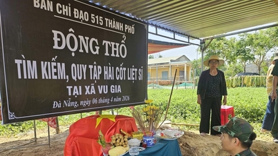 The remains of a fallen soldier were discovered and collected in Vu Gia commune.