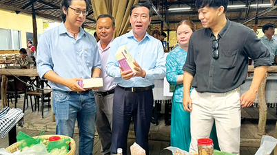 Klímaváltozáshoz való alkalmazkodási megoldások a Mekong-deltában.