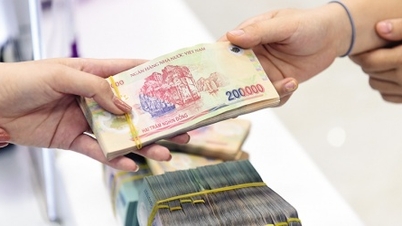 Banken wedijveren om depositocertificaten uit te geven, nu de rentetarieven oplopen tot bijna 8%.