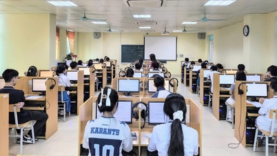Pelan tindakan untuk mengambil peperiksaan tamat pengajian darjah 10 dan sekolah menengah menggunakan komputer.