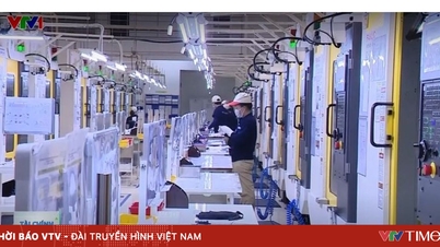 Flexible fiscal policies sustain double-digit growth.