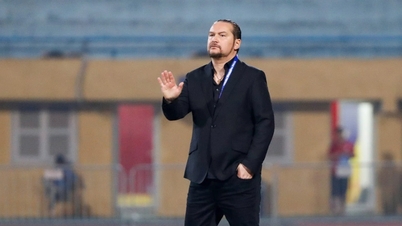 يجب على "مافريك" بوبوف أن يواجه الفريق القوي الذي أنشأه بنفسه.