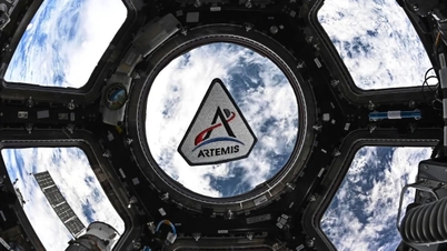 En direct : L'équipage d'Artemis II rentre sur Terre.