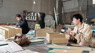 Gen Z returns to the village to rekindle traditional crafts.