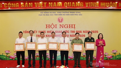Xã Lũng Cú nhận Bằng khen tại hội nghị Cụm thi đua 7 tỉnh miền núi biên giới phía Bắc