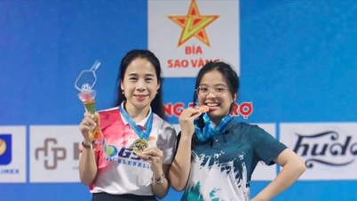 Nghe An Television - Sao Vang Beer Pickleball Cup 1. Sezonunda iki kategoride birincilik kazanan anne-kız ikilisinden paylaşımlar.