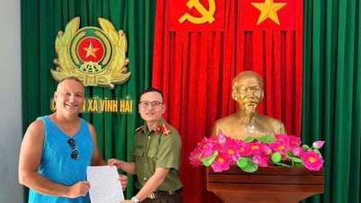 For lommebokens skyld dro en kanadisk turist tilbake til Khanh Hoa for å gjøre noe uventet.