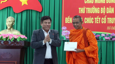 The Ministry of Ethnic Minorities and Religion extends New Year greetings for Chol Chnam Thmay in Can Tho.